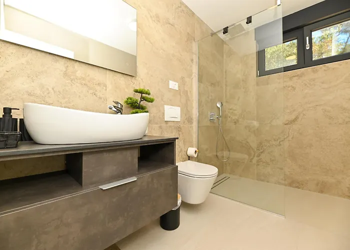 Oasis Villa