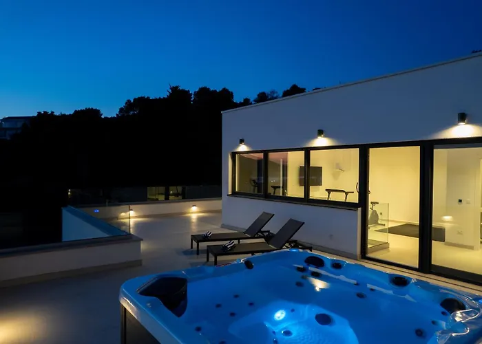 Oasis Villa *