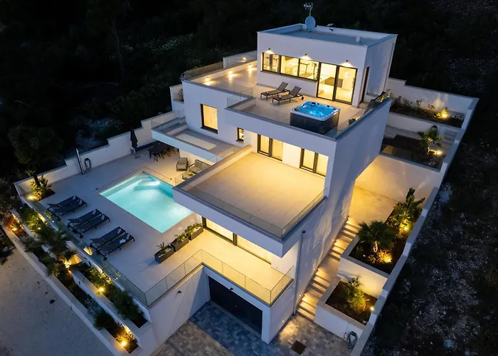 Oasis Villa *