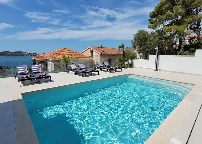 Oasis Vila Trogir