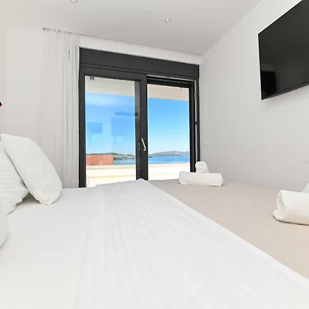 Oasis Vila Trogir