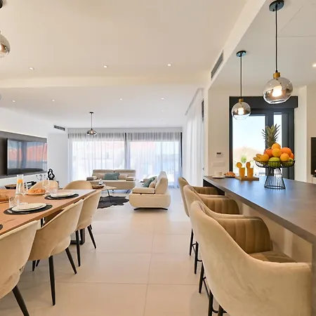 Villa Oasis Trogir