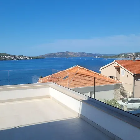 Oasis Trogir